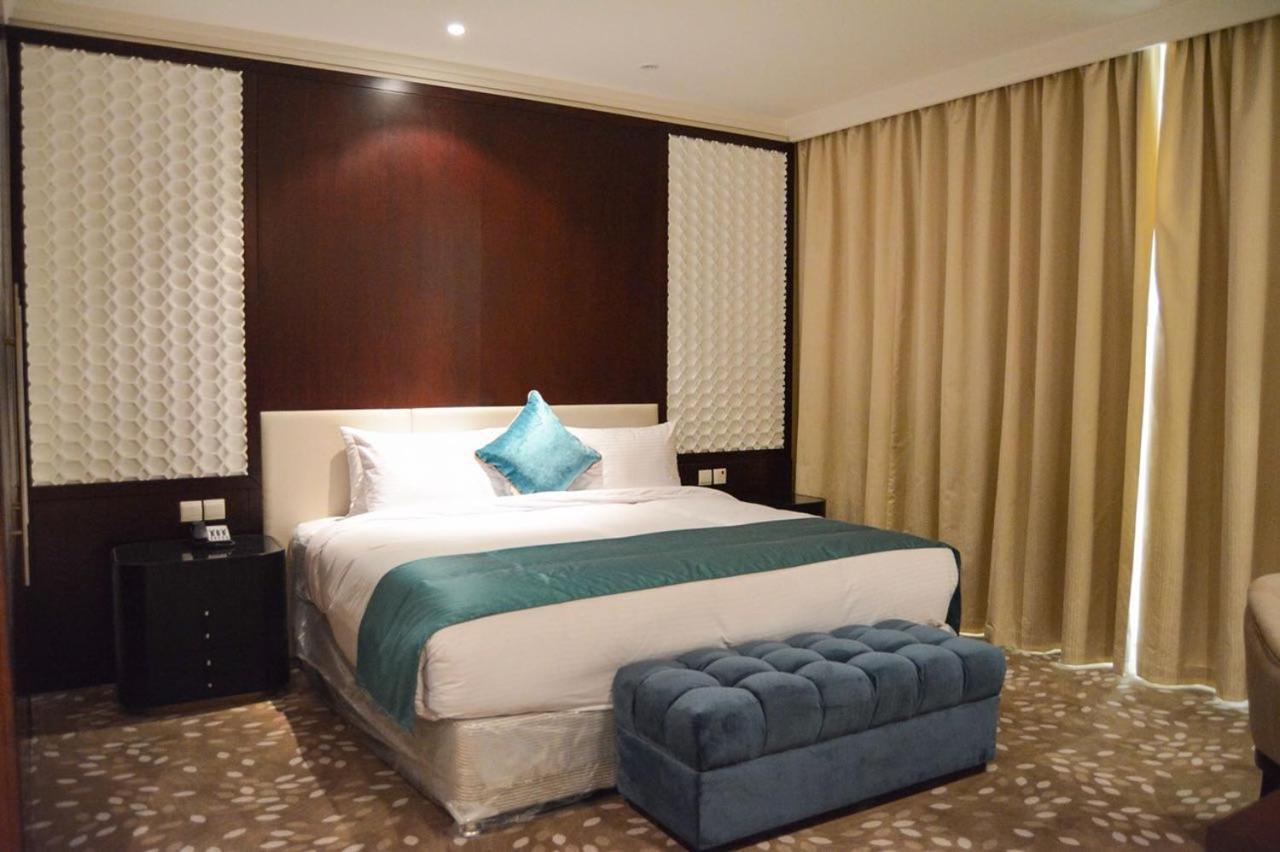 Hotel Grand Mercure